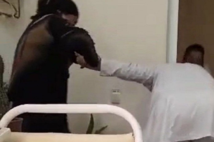 В Сурхандарье посетительница избила медсестру туберкулезной больницы