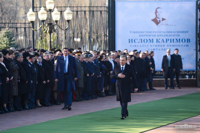 Shavkat Mirziyoyev Birinchi Prezidentimiz xotirasiga hurmat bajo keltirdi