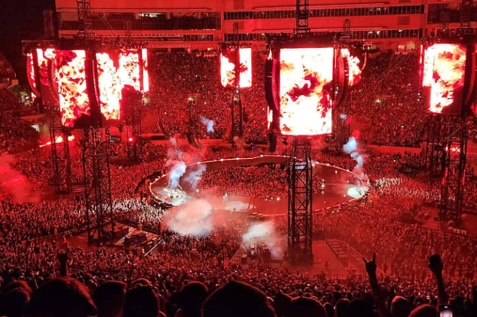 AQSHda Metallica konserti kuchsiz zilzilaga sabab bo‘ldi