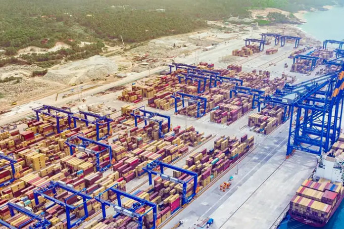 Rossiya nefti solingan tankerlar Hindiston qirg'oqlarida ishlamayapti