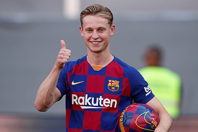 "Barselona" moliyaviy qiyinchiliklar tufayli Frenki de Yongni yozda sotib yubormoqchi