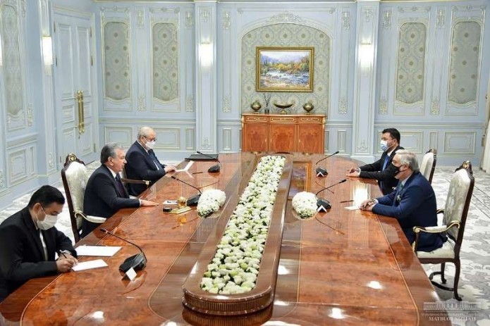 President Mirziyoyev receives Chairman of Supreme Council of National Reconciliation of Afghanistan