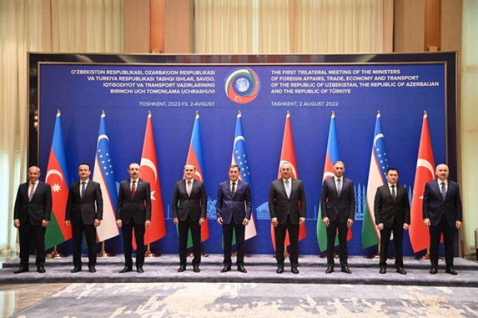 В Ташкенте начало свою работу Первое заседание диалогового формата «Узбекистан – Азербайджан – Турция»