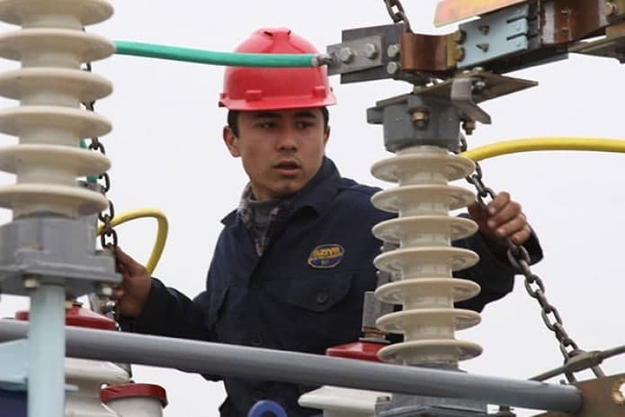 Elektr energiyasi ta’minotida monopoliya bekor qilinadi va sohaga bozor mexanizmlari joriy etiladi