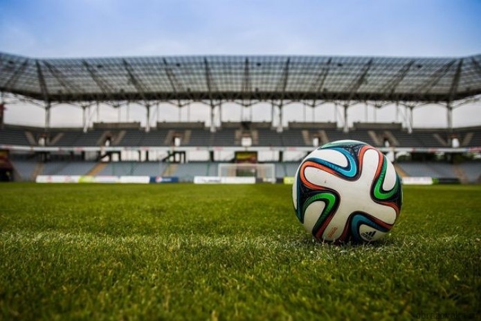 UZREPORT TV и FUTBOL TV будут транслировать матчи на двух языках
