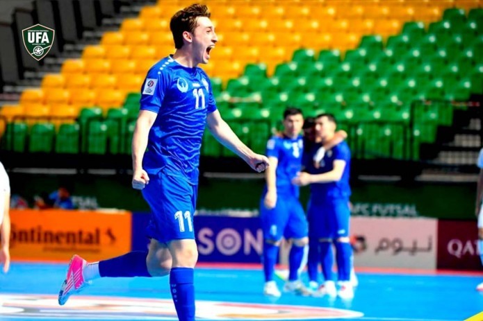 Uzbekistan loses to Iran in futsal semi-finals