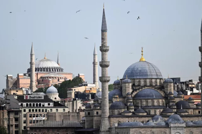 Istanbuldagi ehtimoliy zilzila 600 ming uyni vayron qilishi mumkin