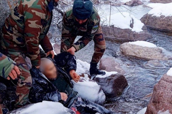 В Ташкентской области у ручья нашли замерзшее тело 71-летнего мужчины