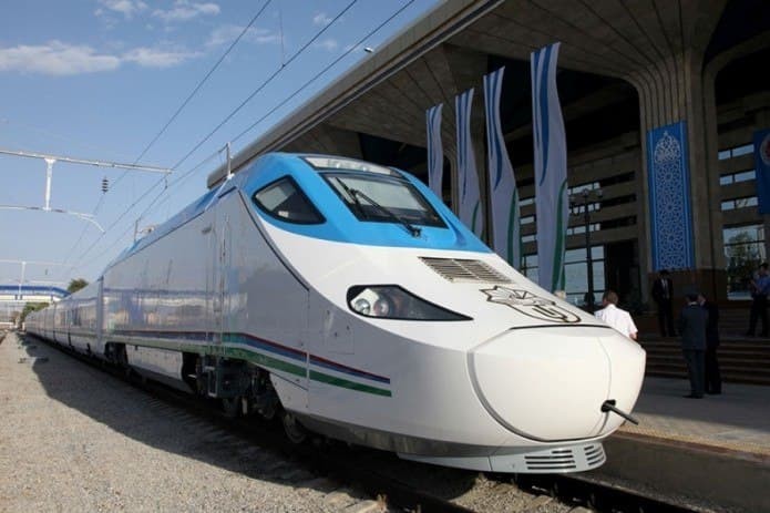 В канун Нового года ж/д рейсы по маршруту «Ташкент - Бухара - Ташкент» будут выполняться ежедневно