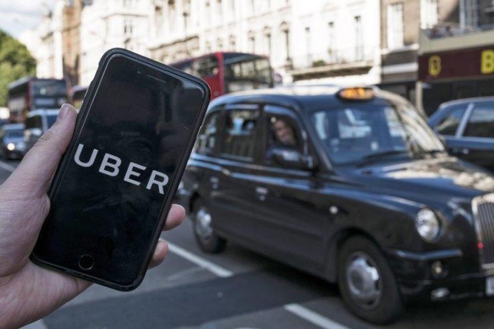 Uber лишился лицензии на работу в Лондоне (Видео)