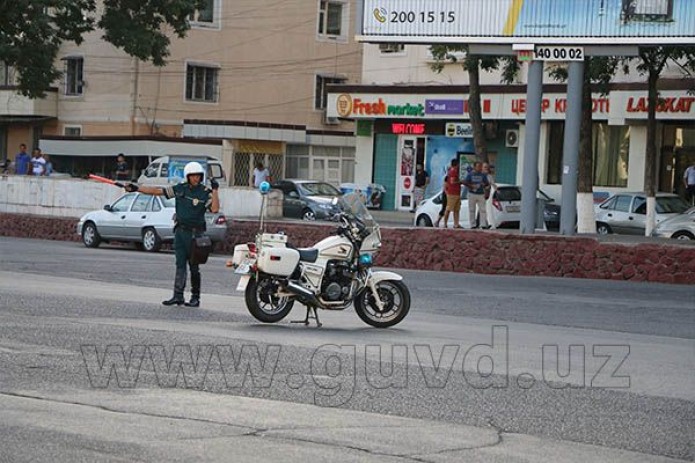 Сотрудники ДПС на мотоциклах начали патрулировать улицы Ташкента