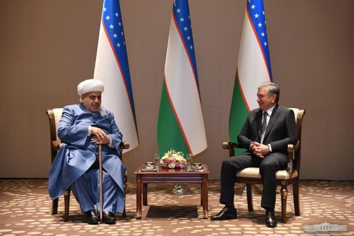 President of Uzbekistan receives Chairman of Department of Muslims of Caucasus
