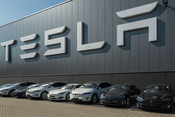 Tesla 2022-yilda rekord darajadagi 24,32 mlrd dollar daromadga erishdi