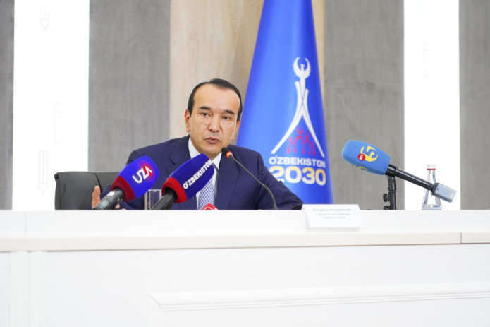“Uyimni sotib bo‘lsa ham 2 mlrd so'mni to‘layman” — Ozodbek Nazarbekov “Ovoz” loyihasiga sarflangan mablag' uchun malomat qilmaslikni so‘radi