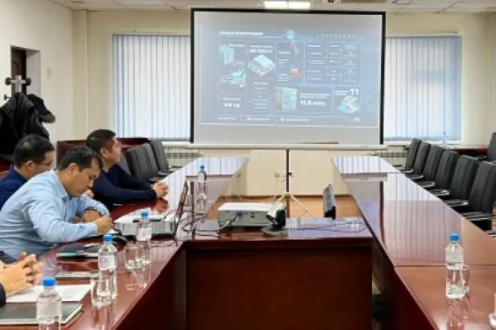 O'zbekiston eksportchilari mahsulotlarini "Oqtov dengiz tijorat porti" orqali tashish masalalari muhokama qilindi