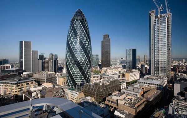 Знаменитый небоскреб Gherkin в Лондоне выставлен на продажу