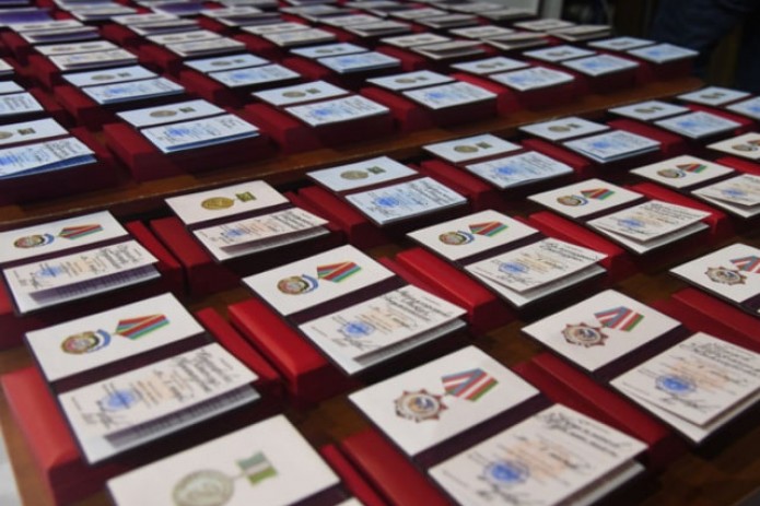 Prezident Tadbirkorlar kuni munosabati bilan soha vakillaridan bir guruhini mukofotlash to'g'risida farmonni imzoladi