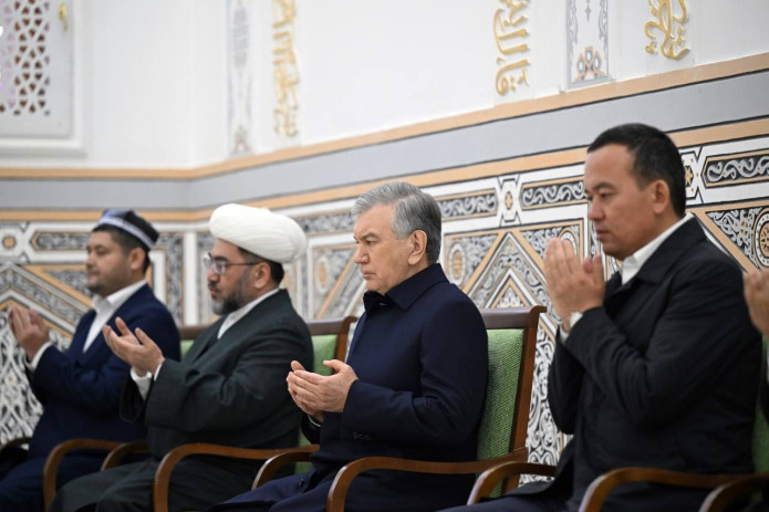 Prezident Shavkat Mirziyoyev Surxondaryo viloyatiga keldi