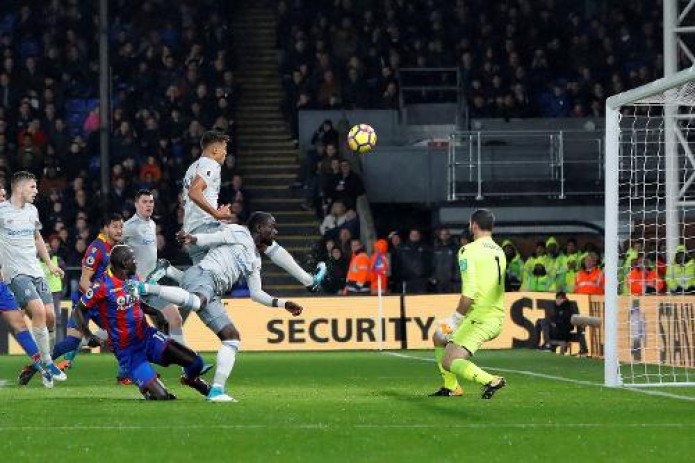 АПЛ. 12-тур. "Кристал Пэлас" ўз майдонида "Эвертон" билан дуранг ўйнади ва бошқа натижалар