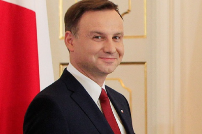 Борец за "традиционные ценности" Анджей Дуда победил на выборах президента Польши