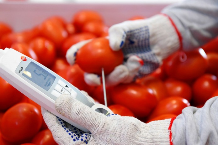 Россельхознадзор снял запрет на ввоз томатов и перцев с 10 предприятий Узбекистана