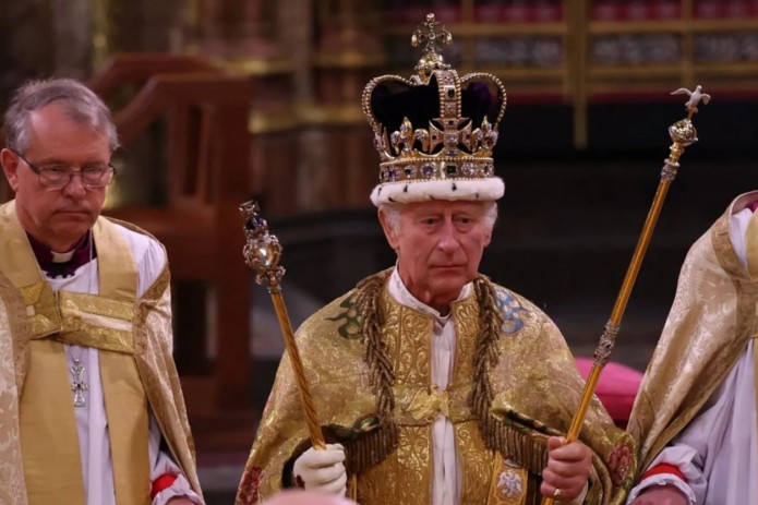 Charlz III rasman Buyuk Britaniya va Shimoliy Irlandiya Birlashgan Qirolligining qiroli bo‘ldi