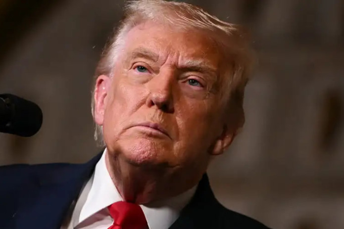 OAV: AQSh ishchi sinfi orasida Trampning reytingi rekord darajada pastga tushdi