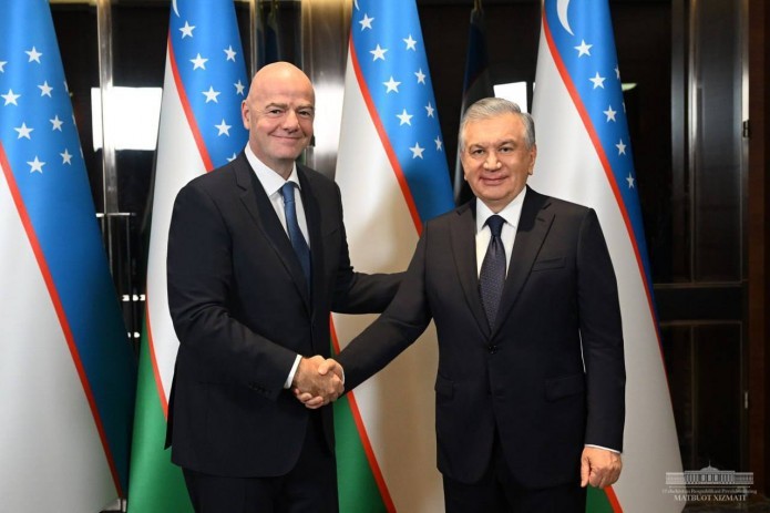 Uzbekistan President and FIFA Head Discuss Football Collaboration