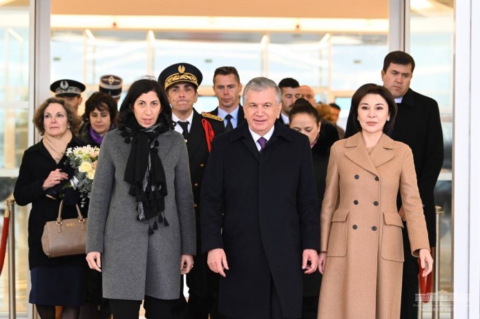 Shavkat Mirziyoyev's official visit to France has begun