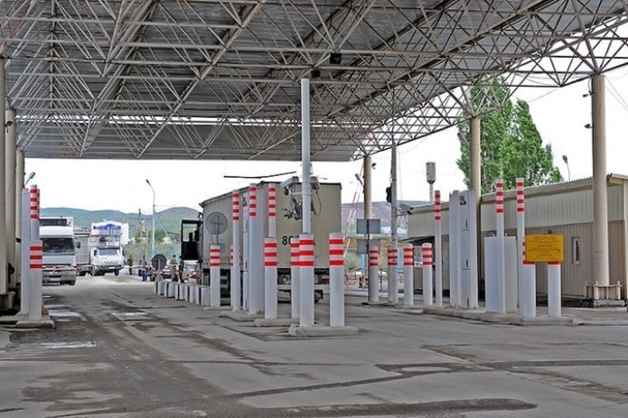 10 августа будет временно прекращено движение граждан и транспортных средств через пограничный таможенный пост «Дустлик»