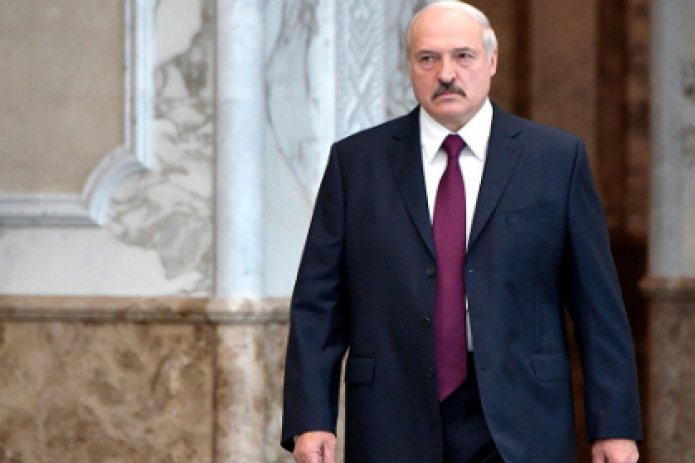 Мы (чиновники) – ваше отражение. Если мы плохи, то вам надо меняться - Президент Беларуси обратился к народу