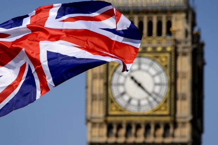 Британцы теряют £404 ежегодно из-за Брексита