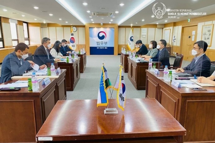 Koreyaga E-9 vizasi bilan ishga yuborish jarayoni bosqichma-bosqich tiklanishi kutilmoqda