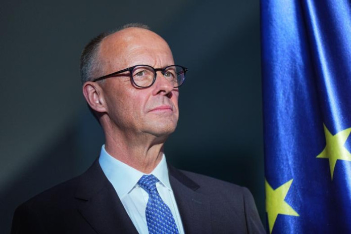 Germaniya kansleri Isroilning G‘azodagi harakatlarini tanqid qildi
