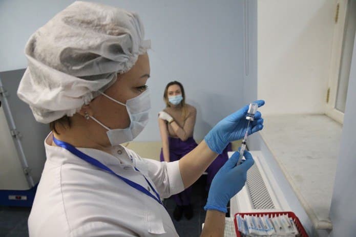 Общее количество использованных в Узбекистане вакцин от коронавируса превысило 35,1 млн. доз