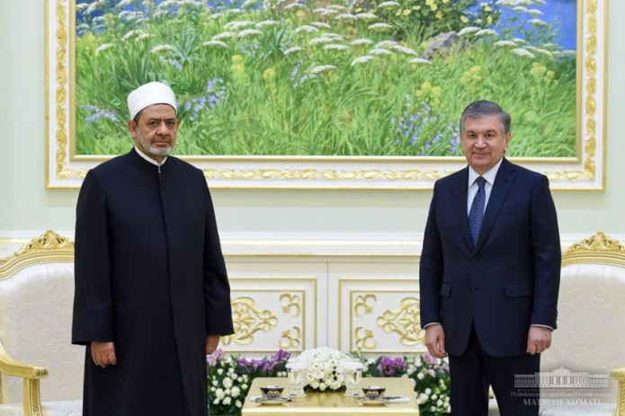 Prezident Misr Bosh imomi, Al-Azhar majmuasi rahbarini qabul qildi