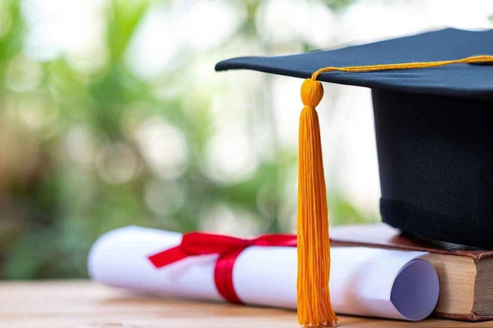 Abituriyentlar uchun xorijiy va nodavlat OTMdagi davlat grantlariga qo‘shimcha tanlov o‘tkaziladi