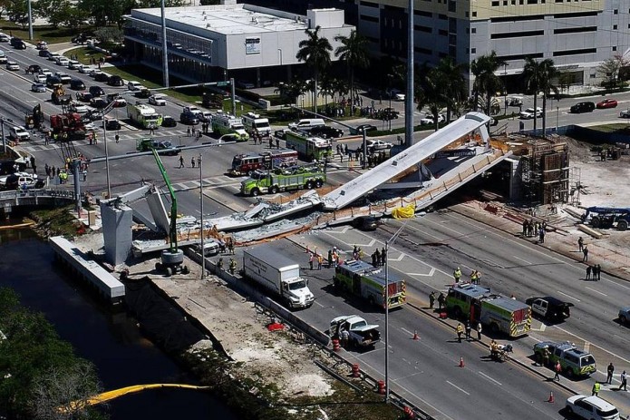 Шесть человек погибли в результате обрушения моста во Флориде