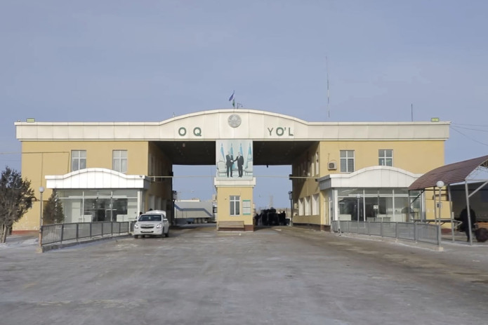 "Dovut ota" postidan Qozog‘istonga o‘tish va qaytishga qo‘yilgan cheklov yil oxirigacha uzaydi