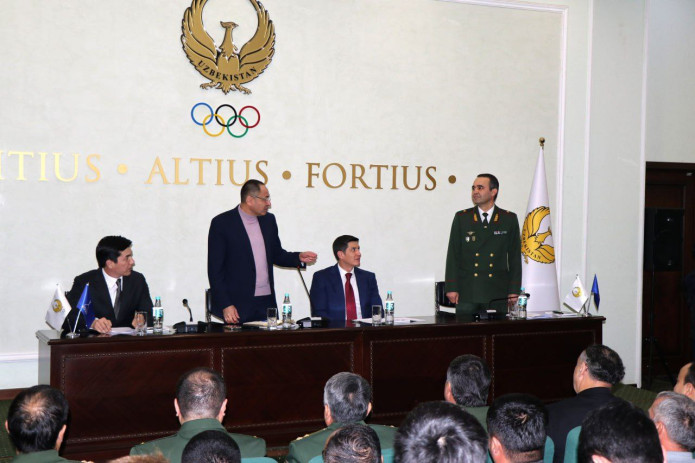 Bojxona qo‘mitasi raisi Akmalxo‘ja Mavlonov Yengil atletika federatsiyasi raisi bo‘ldi