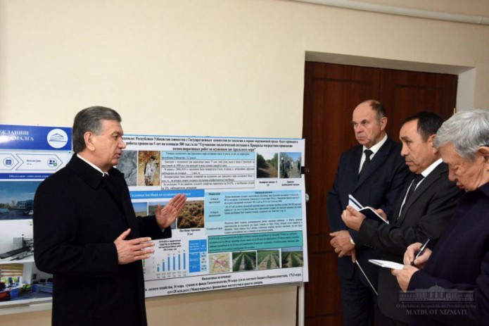 Президент Шавкат Мирзиёев посетил Муйнакский район