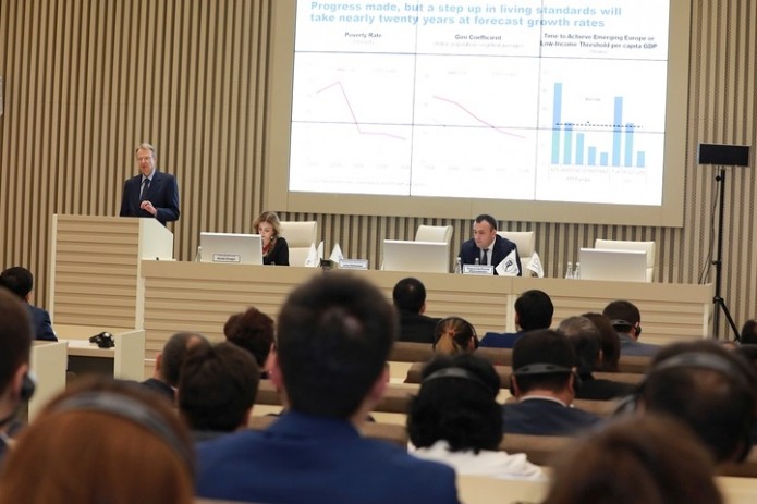 МВФ провел презентацию доклада «Обзор региональной экономики»