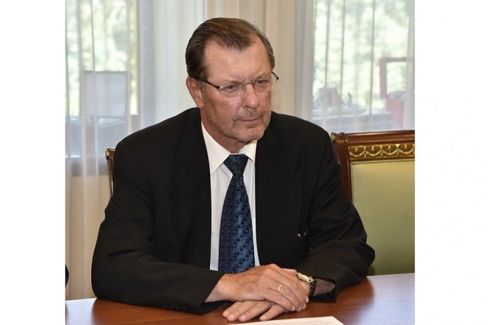 Министр иностранных дел Абдулазиз Камилов принял нового Посла Латвии