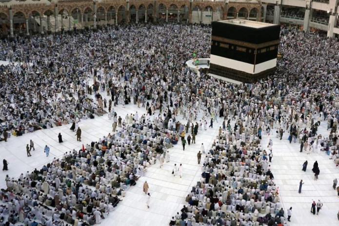 Saudiya Arabistonida Haj qoidasini buzgan 76 ming kishi hibsga olindi