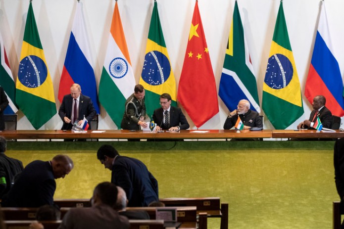 19 ta davlat BRICS blokiga a'zo bo'lish uchun ariza topshirdi