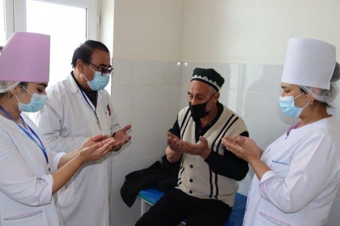 В Узбекистане 24 сентября прививку против COVID-19 получили более 228 тыс человек