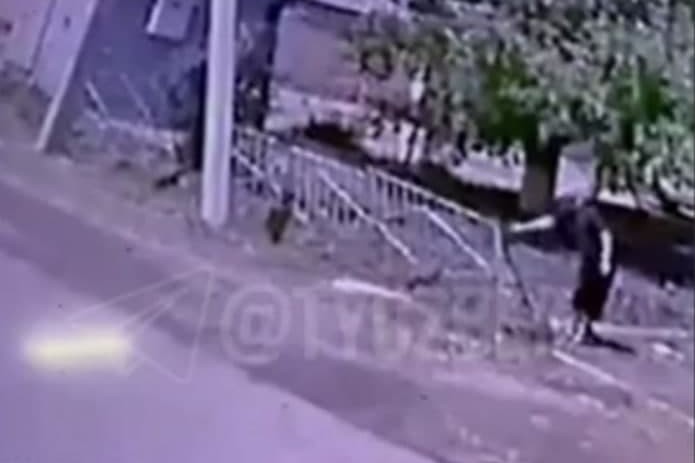 В Ташкентской области парень умер от удара током на улице