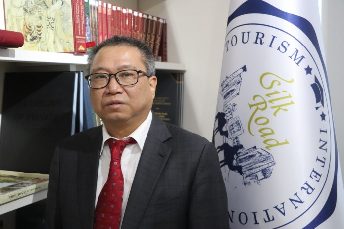 Xitoylik professor “Ipak yo‘li” xalqaro turizm va madaniy meros universitetiga prorektor etib tayinlandi