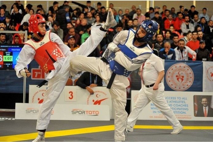 Orta yoshli ayollarning porno videolari