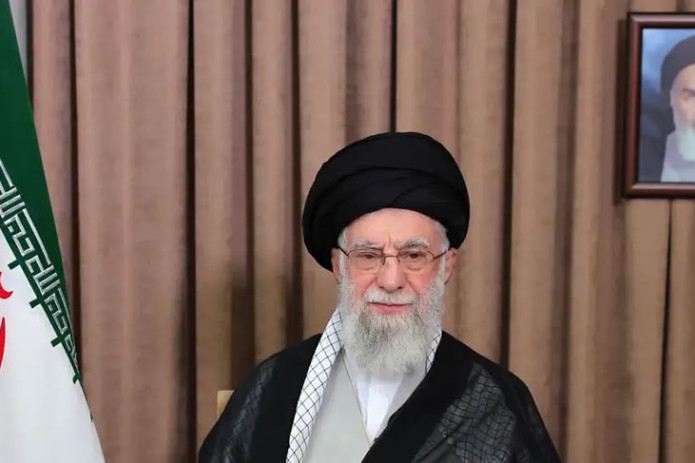 Axios: AQSh Eron yetakchisi Xomanaiyni o'ldirish rejasini ko'rib chiqmoqda